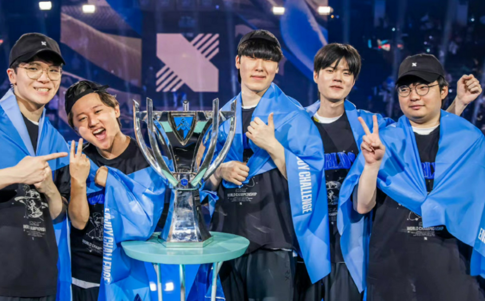 包含S赛赛事精彩瞬间盘点,年度回顾震撼登场的词条 包含S赛赛事精彩瞬间盘点,年度回顾震撼登场的词条