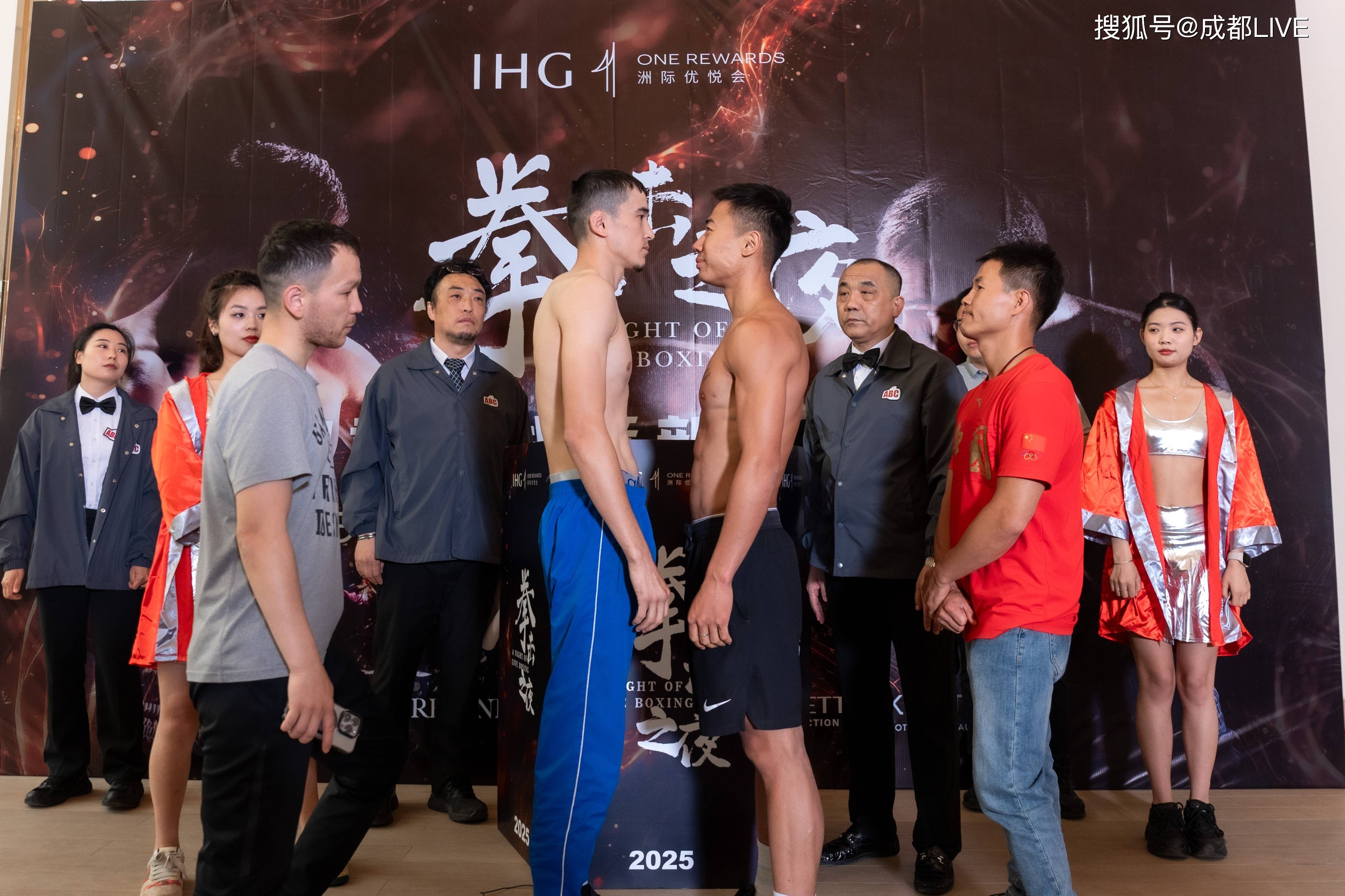 拳击小组赛落幕,强队悉数晋级 拳击小组赛落幕,强队悉数晋级