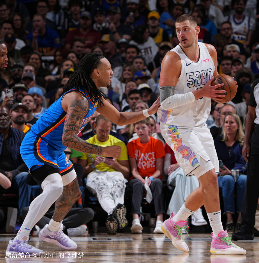 四川队鏖战广州队，约基奇统治全场