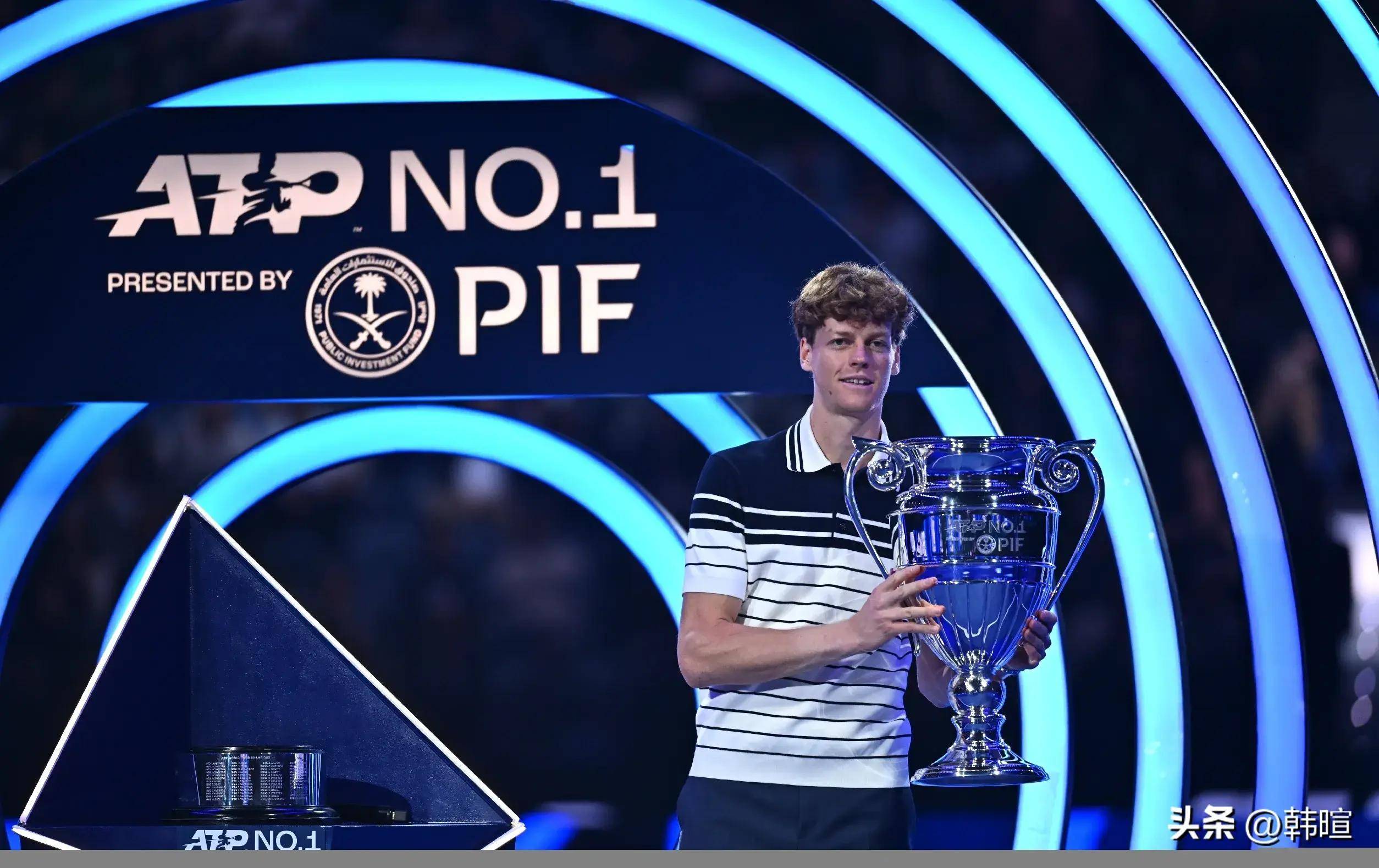 年终总决赛横扫戴维斯杯,兹维列夫刷新纪录 年终总决赛横扫戴维斯杯,兹维列夫刷新纪录