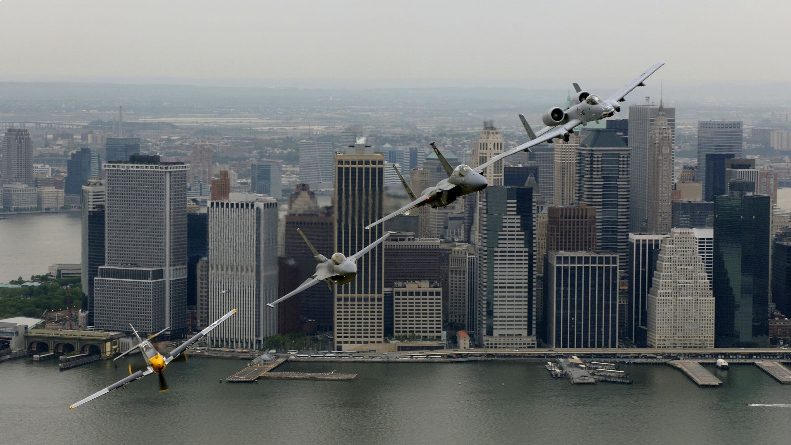 当约基奇的哲学笼罩球场，猛龙如何用掘金式压制击穿湖人晋级之路？