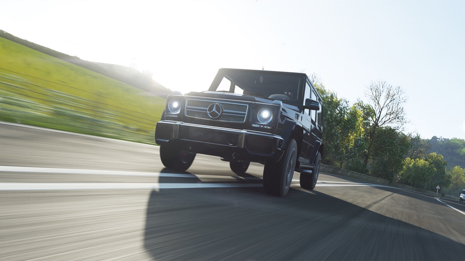 童话未落幕，当冰岛用最后一道极光击碎埃菲尔铁塔的倒影